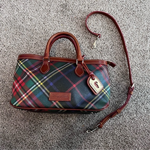 Dooney and Bourke coated canvas satchel-shoulder bag - Picture 2 of 7